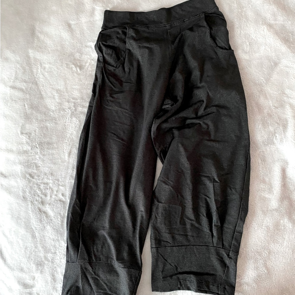 Spirithouse gathered details balloon pants